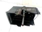 Battery box tray