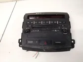 Radio/CD/DVD/GPS-pääyksikkö