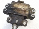 Engine mount bracket