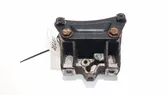 Engine mounting bracket