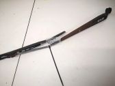 Front wiper blade arm