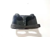 Engine mounting bracket