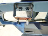 Tailgate/trunk/boot hinge