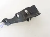 Engine mounting bracket