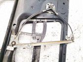 Regulador con motor de la ventanilla de la puerta corredera