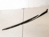 Brazo del limpiaparabrisas delantero
