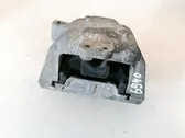 Engine mount bracket