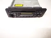 Radio/CD/DVD/GPS-pääyksikkö