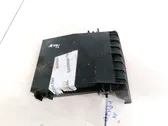 Tapa de caja de fusibles
