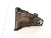 Engine mounting bracket