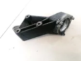 Engine mounting bracket