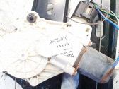 Motor del regulador de la ventanilla de la puerta delantera