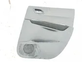 Moldura del tarjetero de la puerta trasera
