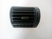 Rejilla de ventilación central del panel