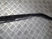 Brazo del limpiaparabrisas delantero