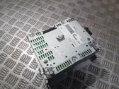 Radio / CD-Player / DVD-Player / Navigation