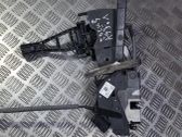 Cerradura de puerta delantera