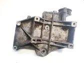 Engine mounting bracket