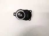 Bouton poussoir de démarrage du moteur