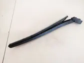 Rear wiper blade arm