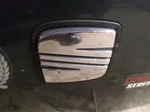 Tailgate exterior lock