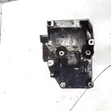 Engine mounting bracket