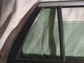 Takakulmaikkunan ikkunalasi