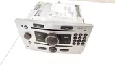 Radio / CD-Player / DVD-Player / Navigation