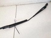 Brazo del limpiaparabrisas delantero