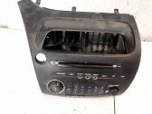 Radio / CD-Player / DVD-Player / Navigation