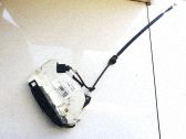 Cerradura de puerta delantera