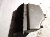 Glove box