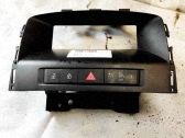 Botón interruptor de luz de peligro