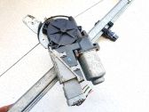 Motor del regulador de la ventanilla de la puerta delantera