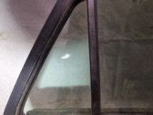 Ventanilla de ventilación de la puerta trasera