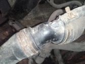 Tuyau de liquide de refroidissement moteur