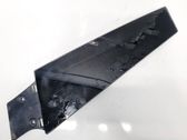 Autres éléments de garniture porte avant