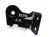 Engine mounting bracket