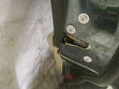 Cerradura de puerta trasera