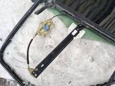 Regulador con motor de la ventanilla de la puerta corredera
