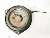 Altavoz de la puerta delantera
