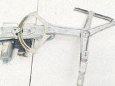 Regulador con motor de la ventanilla de la puerta corredera