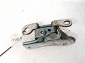 Charnière inférieure de porte arrière