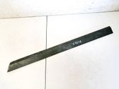 Moulure de porte arrière