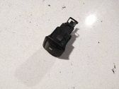 Interruptor de apertura del depósito de combustible