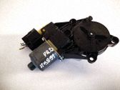 Motor del regulador de la ventanilla de la puerta delantera