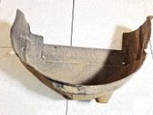 Rear arch fender liner splash guards
