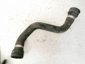 Moottorin vesijäähdytyksen putki/letku
