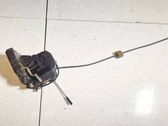 Cerradura de puerta delantera