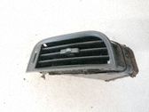 Grille d'aération centrale